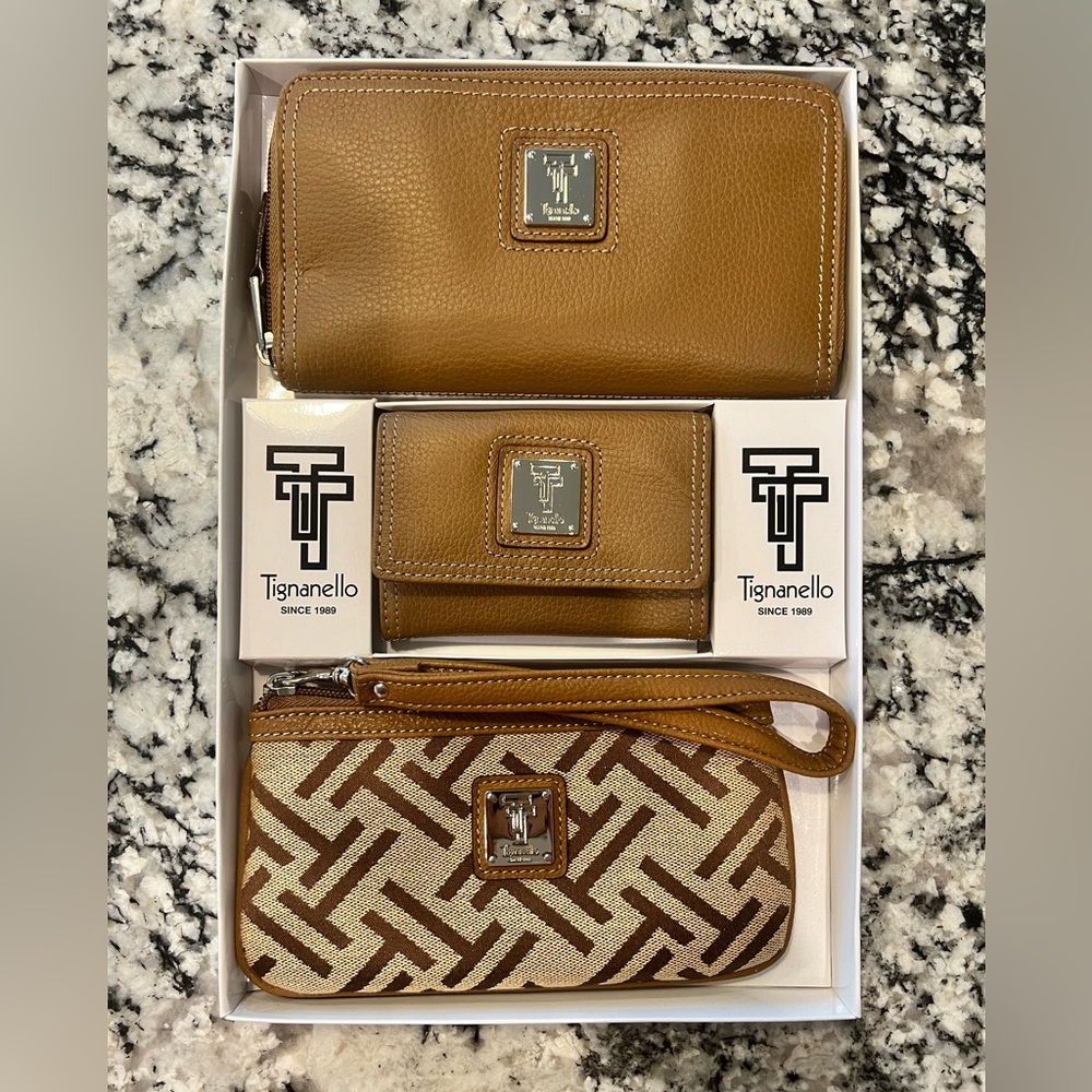 Tignanello wallet set